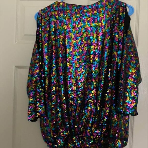 NWT women’s sequin top size Small - Picture 2 of 4